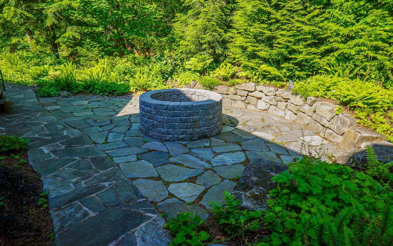Outdoor Fireplace Contractor Kirkland